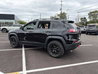 2022 Jeep Cherokee Trailhawk