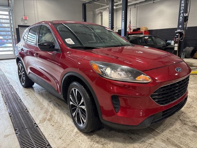 2021 Ford Escape SE
