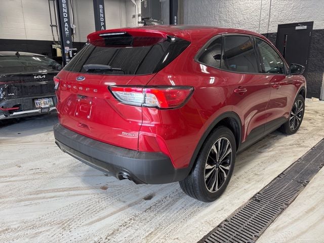 2021 Ford Escape SE