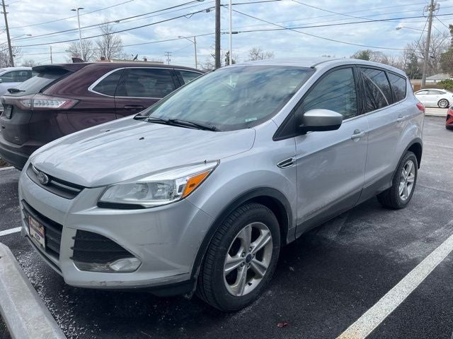 Used 2015 Ford Escape SE with VIN 1FMCU9GX6FUB58400 for sale in Mentor, OH