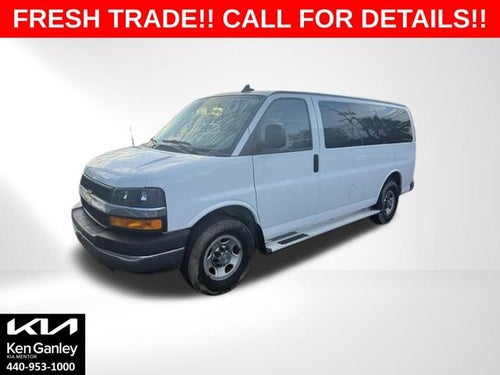 2016 Chevrolet Express 3500 LT Passenger