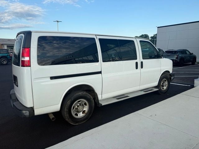 2016 Chevrolet Express 3500 LT Passenger