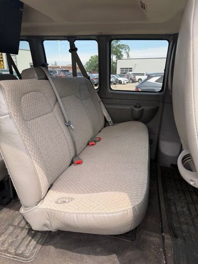 2016 Chevrolet Express 3500 LT Passenger