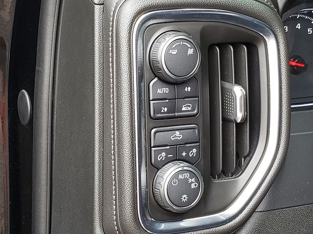 2019 Chevrolet Silverado 1500 LT - Photo 17