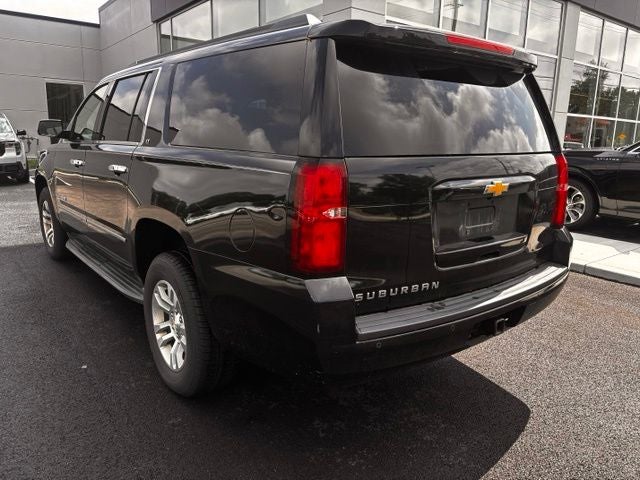 2017 Chevrolet Suburban LT