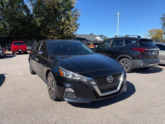 2021 Nissan Altima 2.5 SV