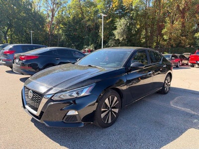 2021 Nissan Altima 2.5 SV