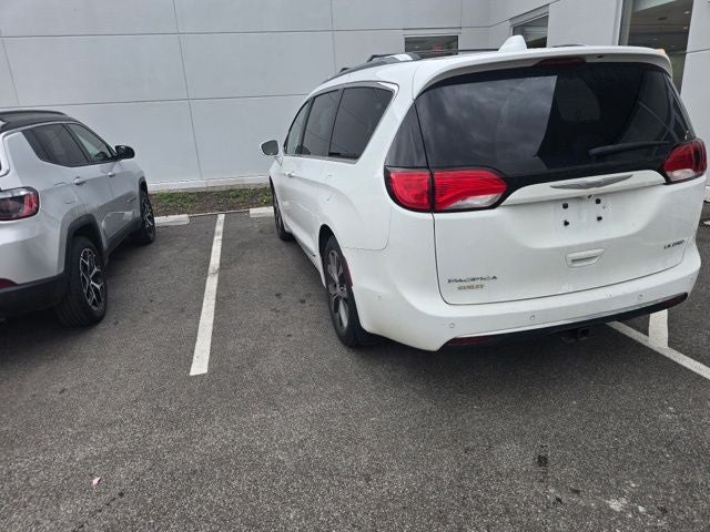 2017 Chrysler Pacifica Limited