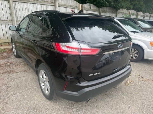 2020 Ford Edge SE