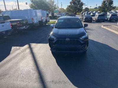 2022 Toyota RAV4 LE