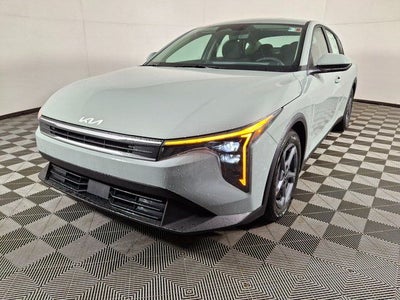 2026 Kia K4 LXS