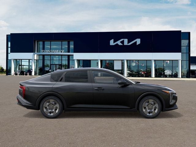 2026 Kia K4 LX