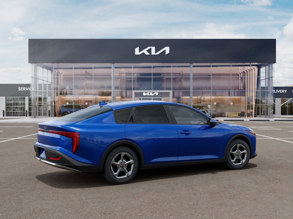 2027 Kia K4 LX
