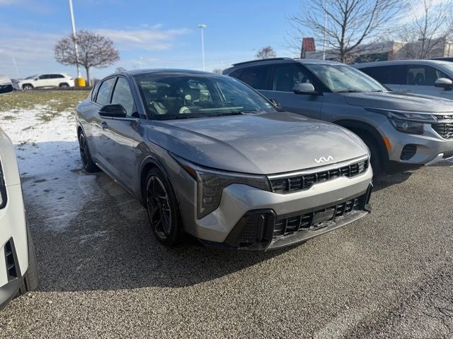 2025 Kia K4 GT-Line