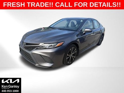 2019 Toyota Camry SE