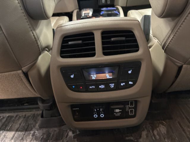 2022 Honda Pilot Touring 7 Passenger