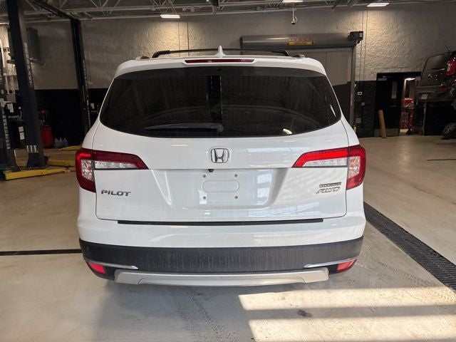 2022 Honda Pilot Touring 7 Passenger