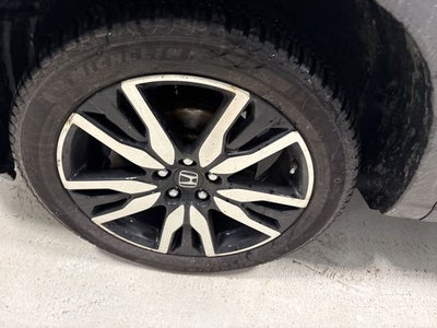 2022 Honda Pilot Touring 7 Passenger