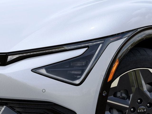 2025 Kia EV6 Light