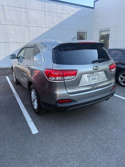 2017 Kia Sorento LX