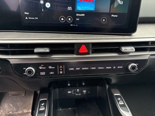 2024 Kia Sorento X-Line EX