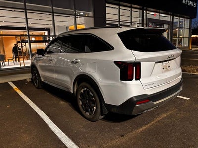 2024 Kia Sorento S