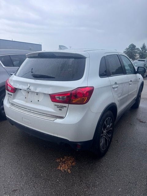 2017 Mitsubishi Outlander Sport SE