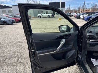 2023 Mitsubishi Eclipse Cross Base