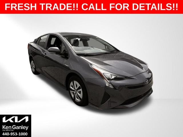 2016 Toyota Prius Three