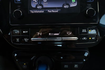 2019 Toyota Prius LE AWD-e