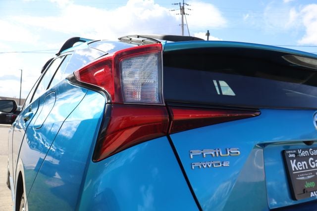 2019 Toyota Prius LE AWD-e