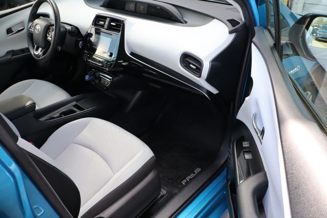 2019 Toyota Prius LE AWD-e