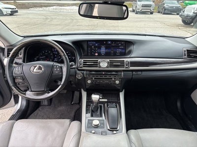 2015 Lexus LS 460