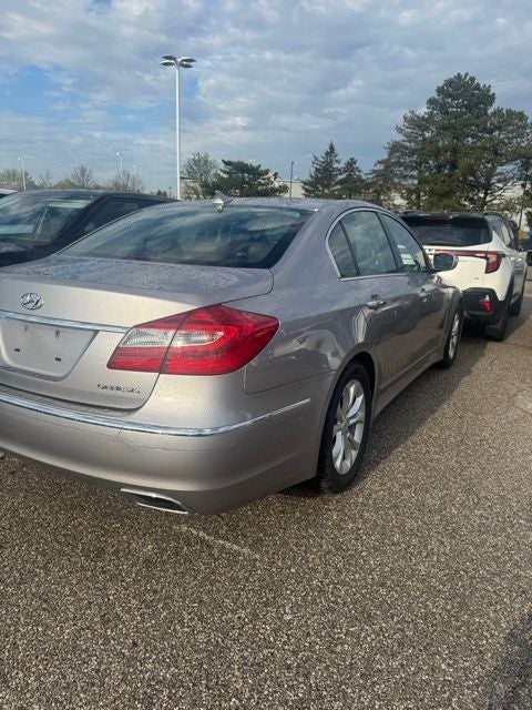 2013 Hyundai Genesis 3.8 Premium Package