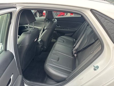 2025 Hyundai Elantra Hybrid Limited