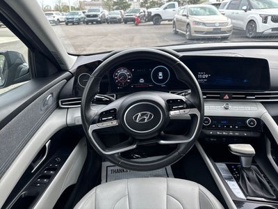 2025 Hyundai Elantra Limited