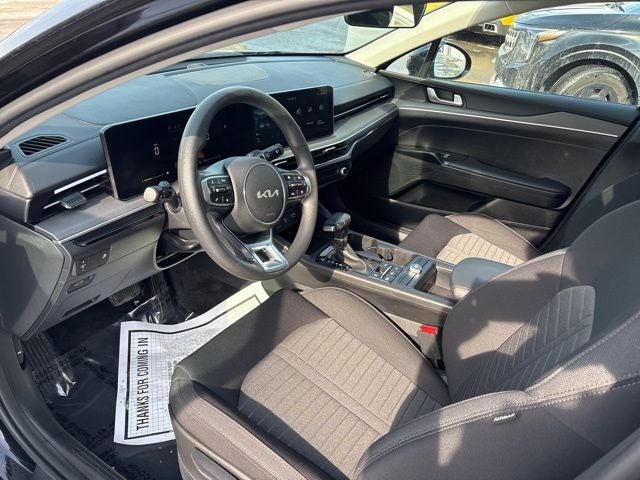 2025 Kia K5 LXS