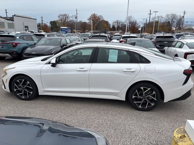 2025 Kia K5 EX