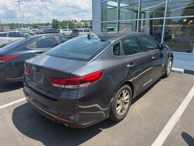 2017 Kia Optima LX