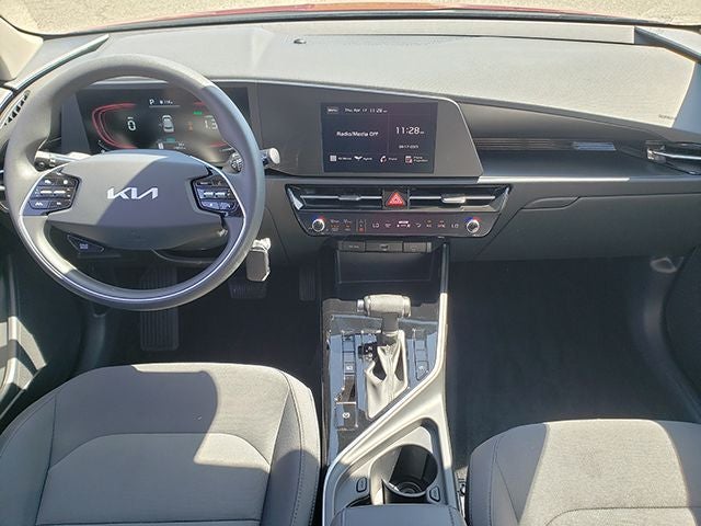 2024 Kia Niro LX