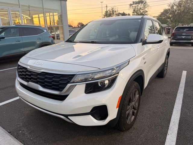 2023 Kia Seltos LX
