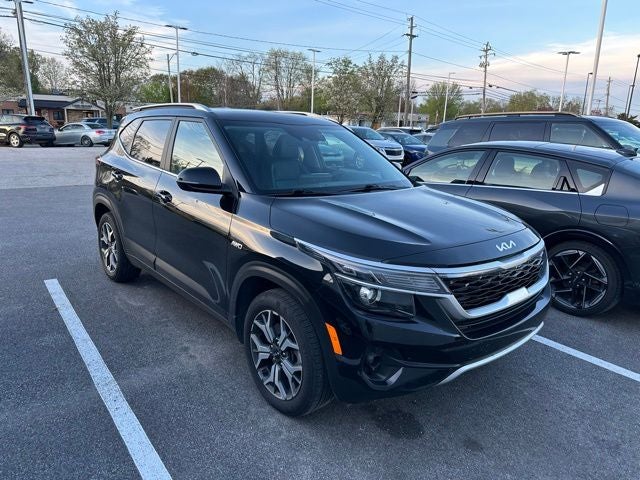 2022 Kia Seltos EX