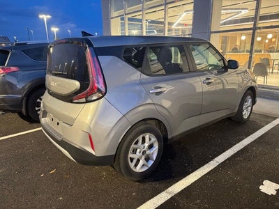 2024 Kia Soul LX