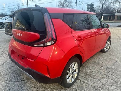 2024 Kia Soul LX