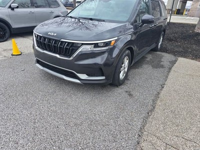 2024 Kia Carnival LX