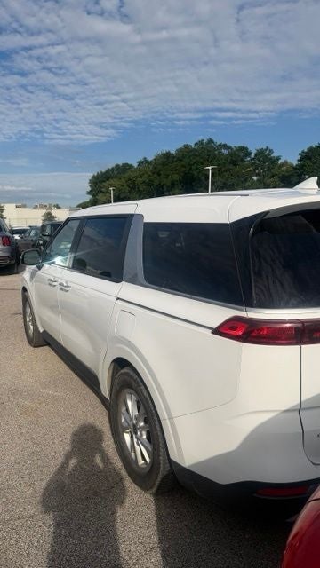 2023 Kia Carnival LX Seat Package