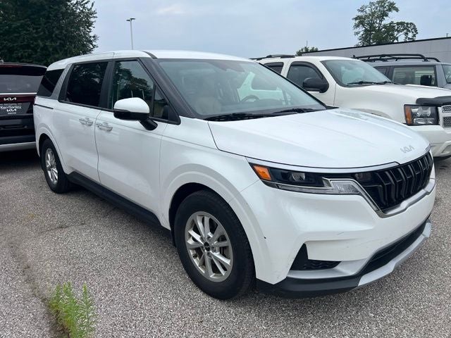 2024 Kia Carnival LX