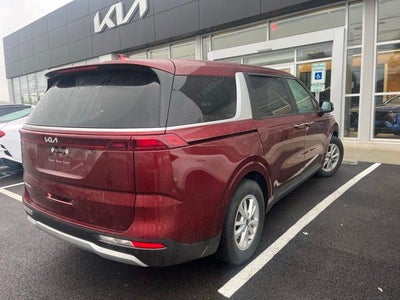 2024 Kia Carnival LX