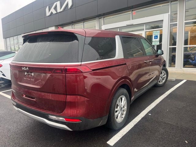 2024 Kia Carnival LX
