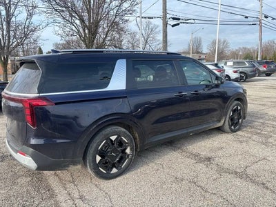 2025 Kia Carnival EX
